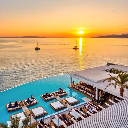 Cavo Tagoo Mykonos Hotel 5*